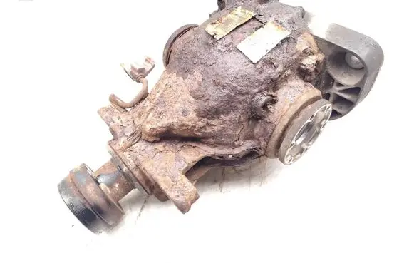 BMW 6 E63 E64 Rear differential 7526376