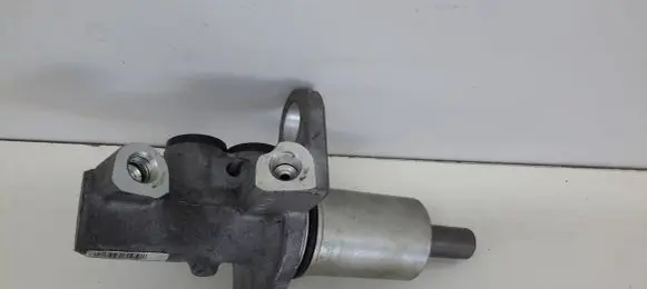 Volkswagen PASSAT B5.5 Master brake cylinder 24227