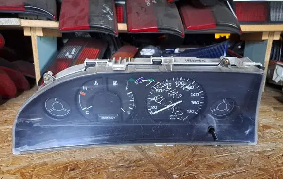 Toyota Corolla E100 Speedometer (instrument cluster) 830101E510 2576003150 A4H830101E510