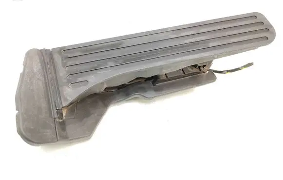 Volkswagen PASSAT B6 Accelerator throttle pedal 1K2721503M 6PV00874500 74390500