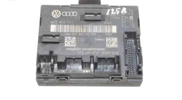 Audi A5 8T 8F Door control unit/module 8K0959793