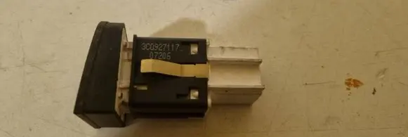 Volkswagen PASSAT B6 ESP (stability program) switch 3C0927117 07206
