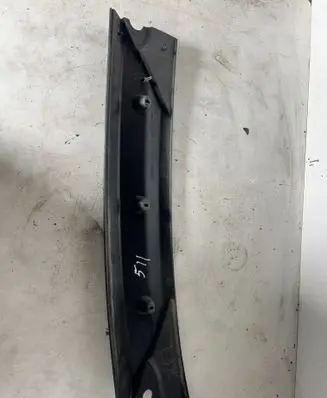 Iveco Daily 6th gen Wiper trim 5801918265