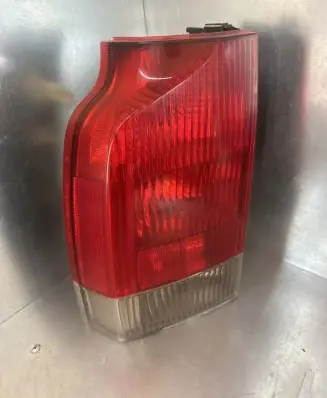 Volvo V70 Rear/tail lights