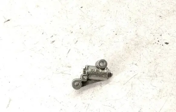 Volkswagen Touareg I Slide rail for timing chain 057109217J
