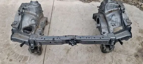 Opel Insignia A Radiator support slam panel