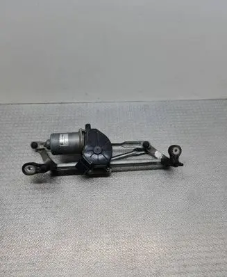 Opel Corsa E Front wiper linkage and motor 13432685 2456 367546129