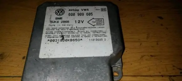 Volkswagen Sharan Airbag control unit/module 6Q0909605 5wk42866