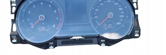 Volkswagen Golf VII Speedometer (instrument cluster) 5G1920756