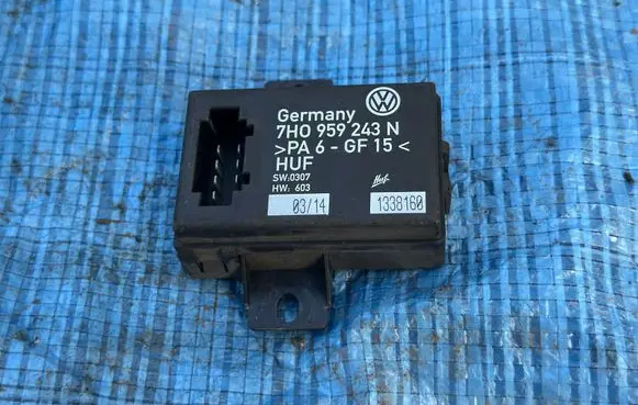 Volkswagen Multivan T5 Other control units/modules 7H0959243N 1338160 SW0307