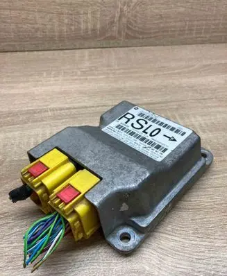 Chrysler Town u0026 Country IV Airbag control unit/module 04727257AE 0285001799 RSL0