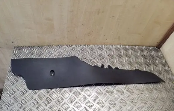 Skoda Octavia Mk3 (5E) Dashboard center trim panel 5E1863045