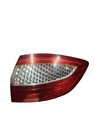 Ford Mondeo MK IV Rear/tail lights 7S7113404B
