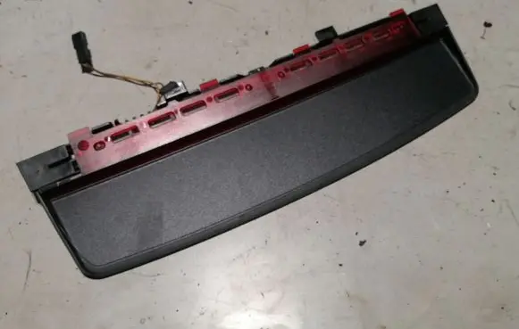BMW 7 F01 F02 F03 F04 Third/center stoplight 7187221 7182211