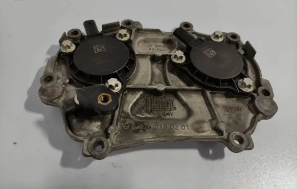 Mercedes-Benz S W222 Timing chain cover A2760150201