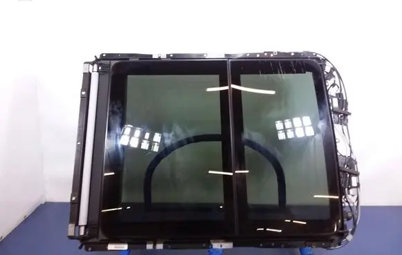 Jeep Grand Cherokee Sunroof set 30020271L