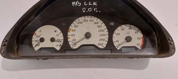 Mercedes-Benz CLK A208 C208 Speedometer (instrument cluster) 87001345 2085401211 84570147