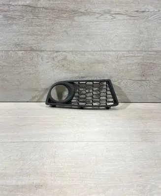 BMW 1 F20 F21 Front bumper lower grill 8048968
