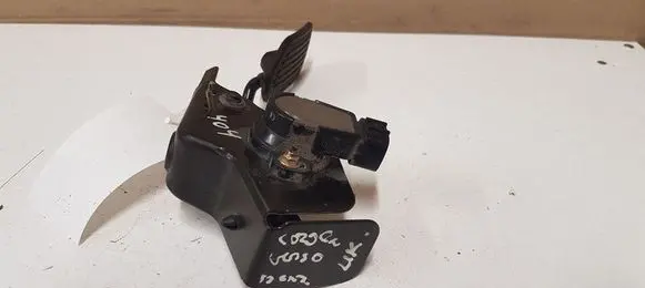 Toyota Corolla Verso AR10 Accelerator throttle pedal A4417