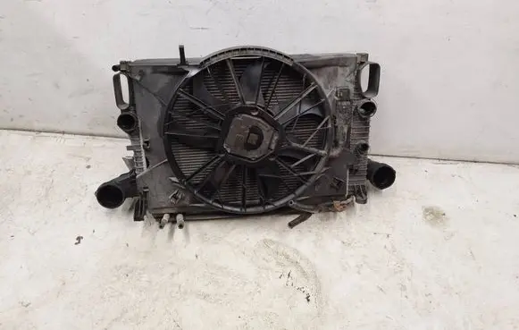 Mercedes-Benz E W211 Radiator support slam panel 0130706801 1137328108 3137229007