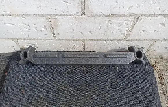 Subaru Forester SK Front bumper foam support bar 57705SJ060