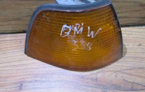 BMW 3 E36 Front indicator light