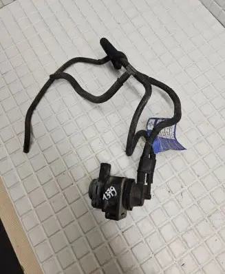 Ford Kuga I Turbo solenoid valve 8200575400