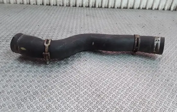 Peugeot 407 Engine coolant pipe/hose