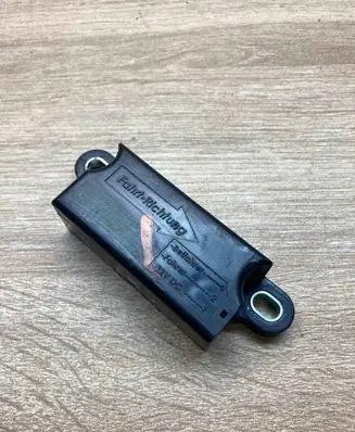 Mercedes-Benz CLS C219 Airbag deployment crash/impact sensor A0038200726 020705722