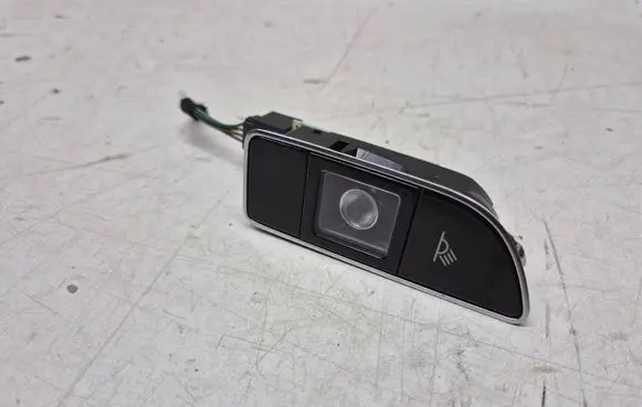 Audi A8 S8 D4 4H Rear seat light 4H0947354