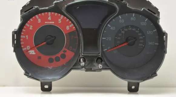 Nissan Juke I F15 Speedometer (instrument cluster)