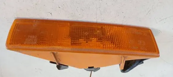 Ford Sierra Front indicator light 83BG13A353BA 71130