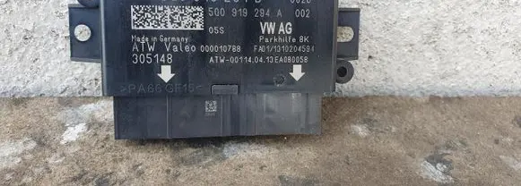 Seat Leon (5F) Parking PDC control unit/module 5Q0919294B