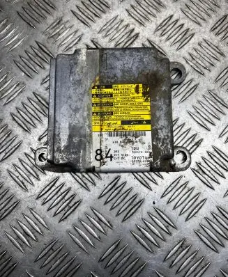 Toyota Avensis T250 Airbag control unit/module 8917005120 208623102