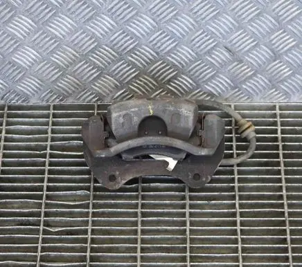 Chevrolet Malibu Front brake caliper