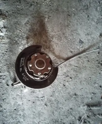 Toyota RAV 4 (XA40) Rear wheel hub