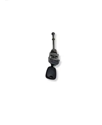 Peugeot 308 SW Front door lock (next to the handle) 
