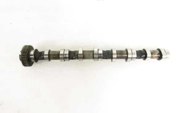Volkswagen Jetta VI Camshaft 