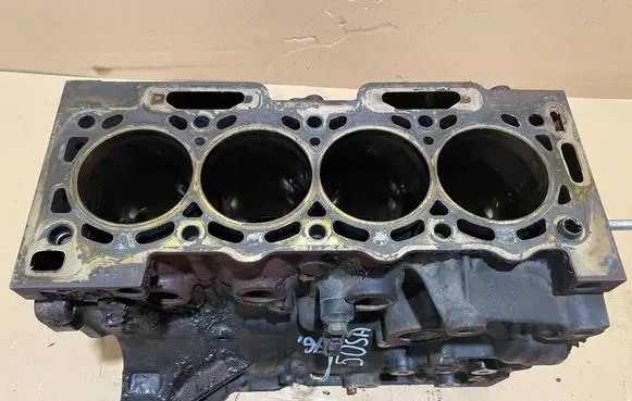 Citroen C3 Engine block 306600