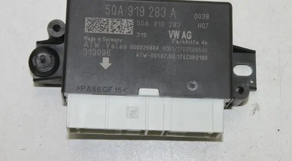 Audi A3 S3 8V Parking PDC control unit/module 5QA919283A