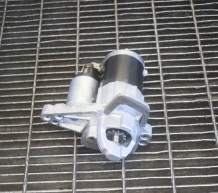 Nissan Qashqai Starter motor M000TD2572ZE 233004415R