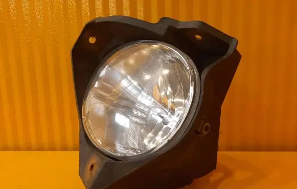 Toyota Hilux (AN10, AN20, AN30) Front fog light 11417149