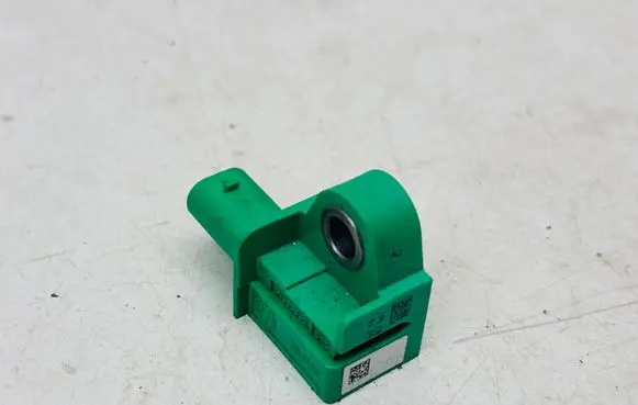 Volkswagen Touran II Airbag deployment crash/impact sensor 5K0959351 5WK44000