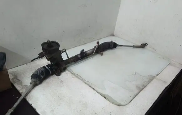 Seat Ibiza IV (6J,6P) Steering rack