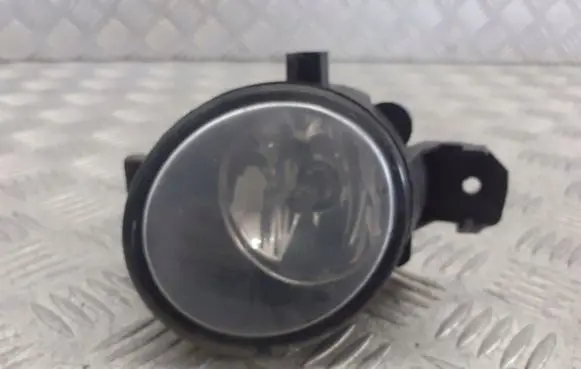 Renault Clio III Front fog light 8200002470