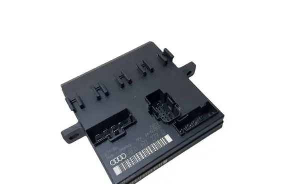 Audi A4 S4 B6 8E 8H Light module LCM 8E0907279D