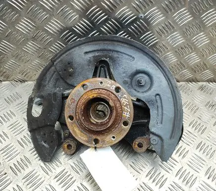 Peugeot 3008 II Front wheel hub 1647857080