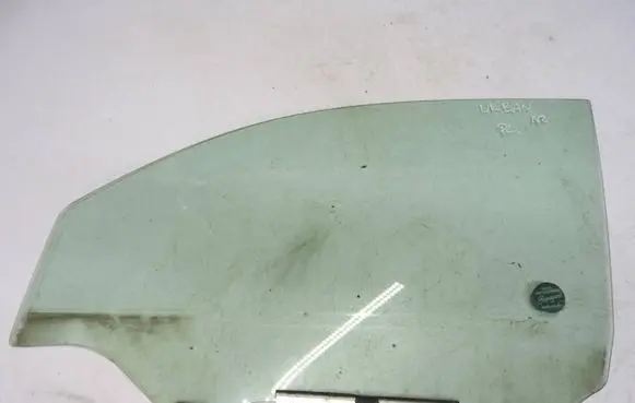 Toyota Urban Cruiser (XP110) Front door window glass four-door