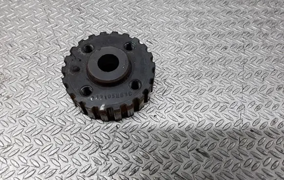 Audi A4 S4 B5 8D Crankshaft pulley 049105263C