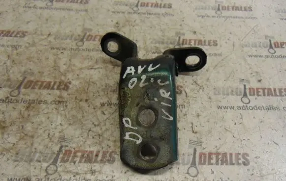 Toyota Avensis Verso Front door upper hinge